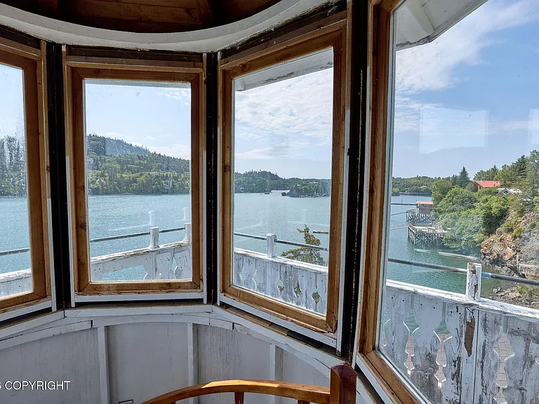Own Your Own Inn on Halibut Cove