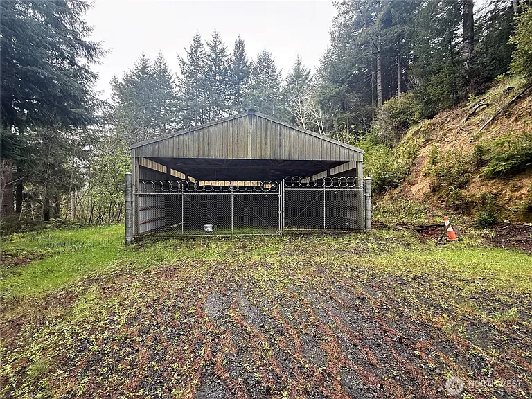 The Tenmile Lake Estate with Its Own Boat Slip and Guest Cabin